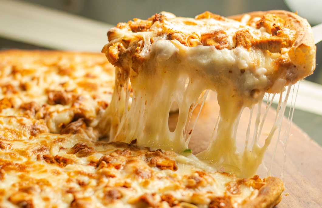 7. American Style Cheese Pizza