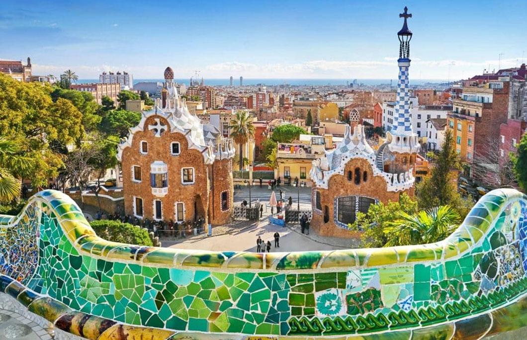  Barcelona, Spain with 6.530 million tourists per year