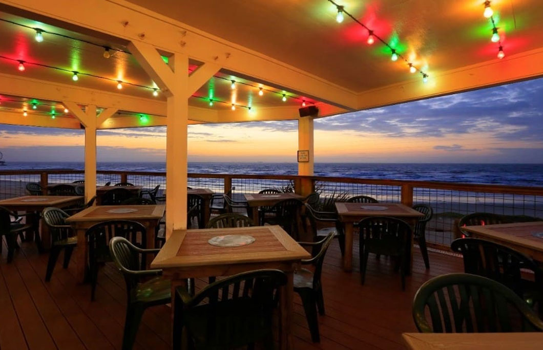 The 7 Best Beach Bars In Galveston | EnjoyTravel.com