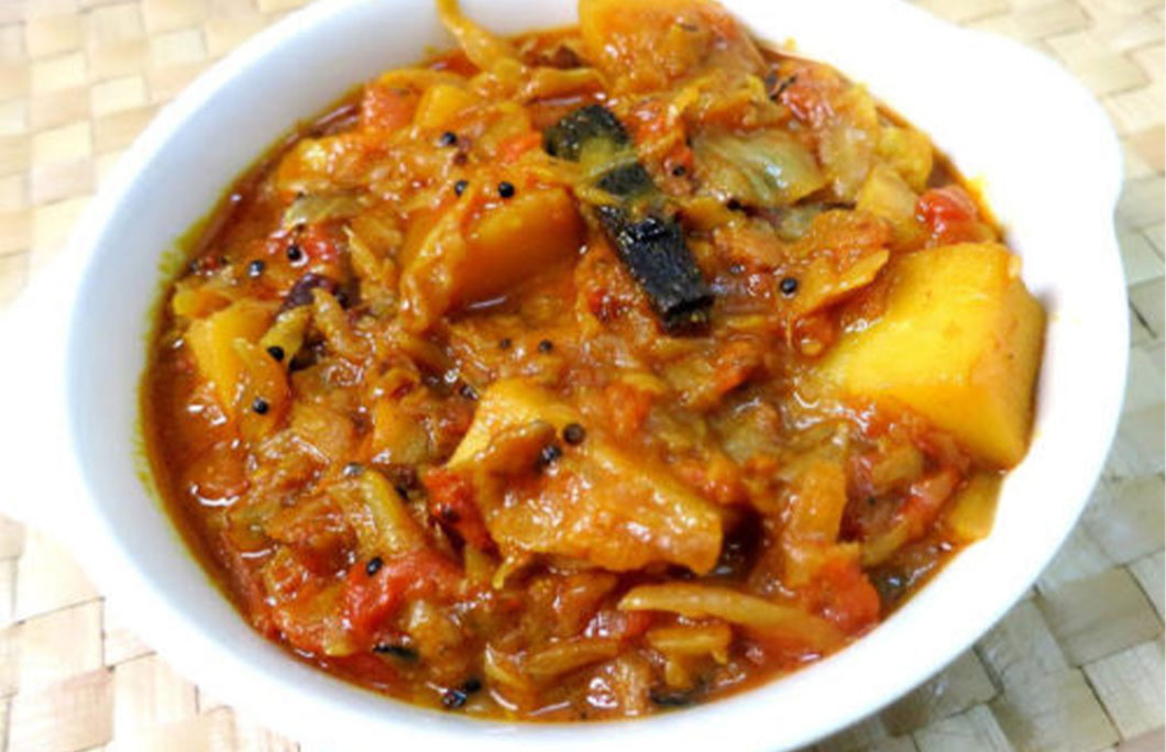 Bengali Style Cabbage & Potato Curry
