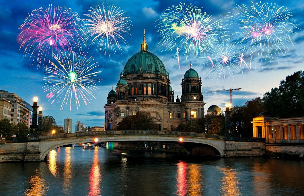 25 Best Places to Spend NYE in Europe 2022