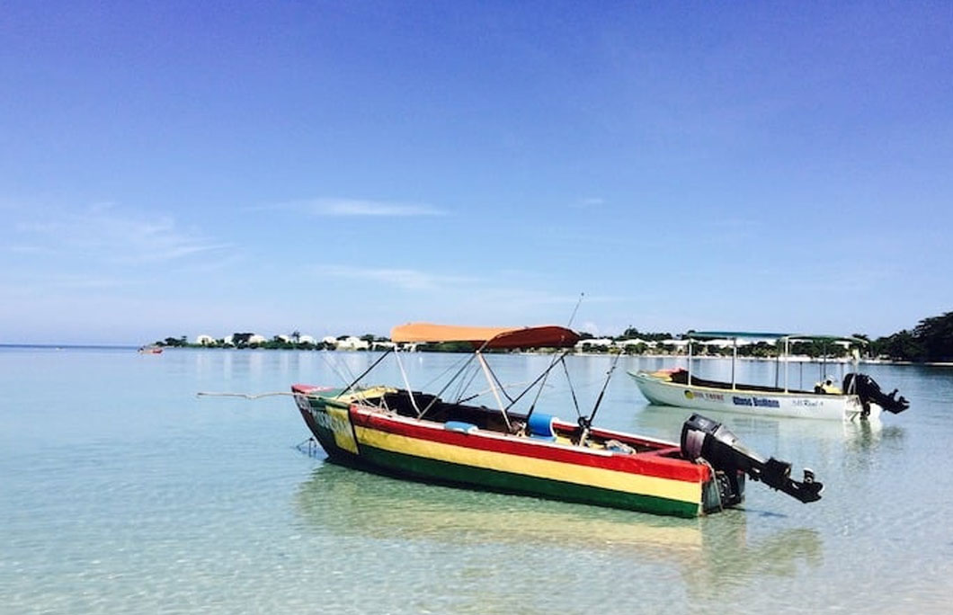 7 Best Places for Snorkeling in North Shore