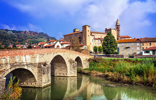 Bormida Monastery And Castle in Regione Asti