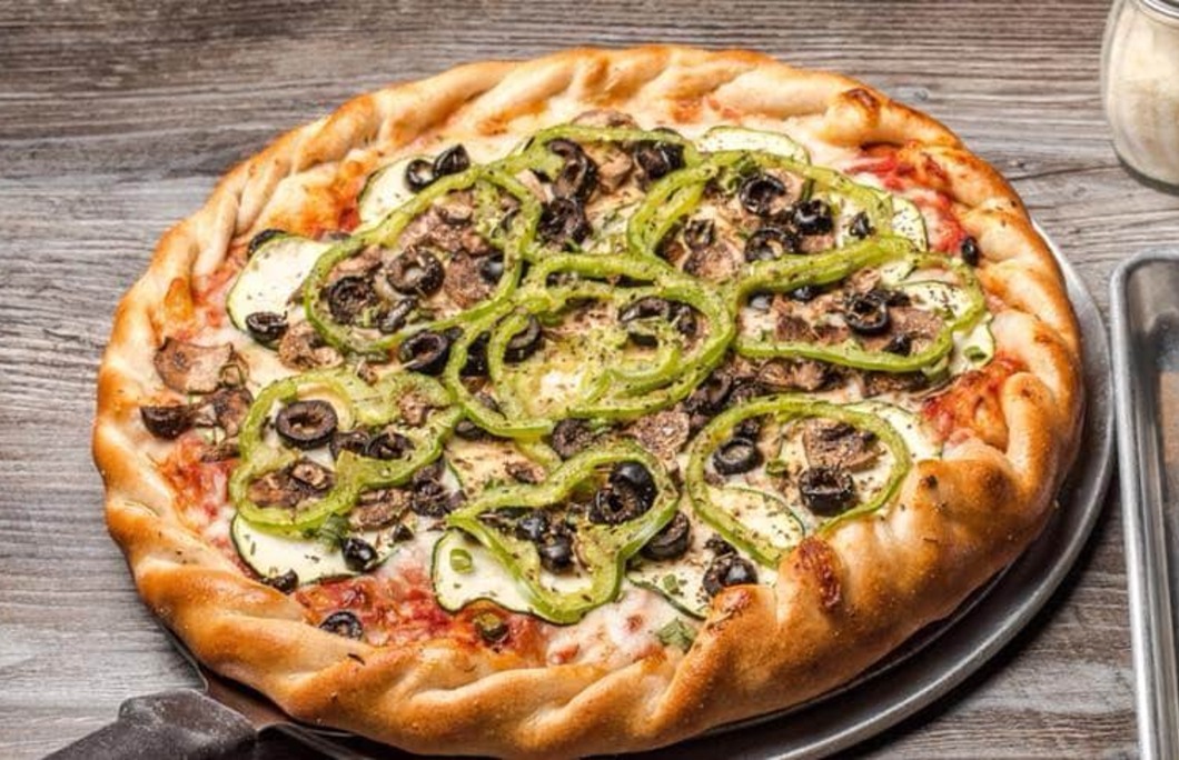 6. Brick Oven Pizza – Kalaheo