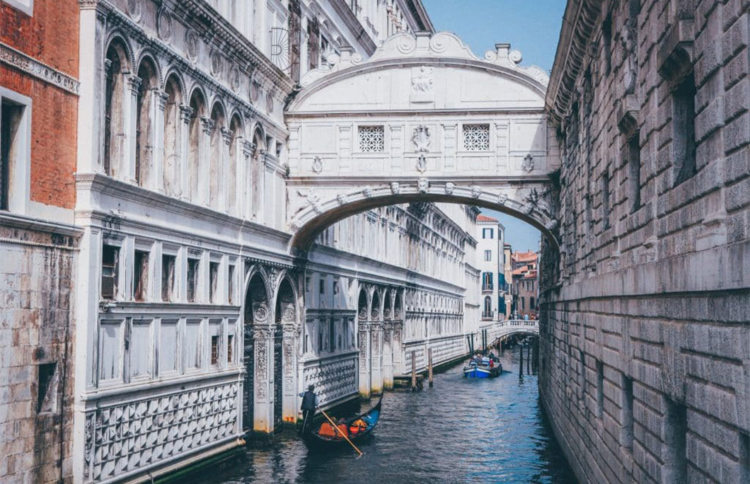 What to see in Venice by staying at the Hotel Al Ponte dei Sospiri