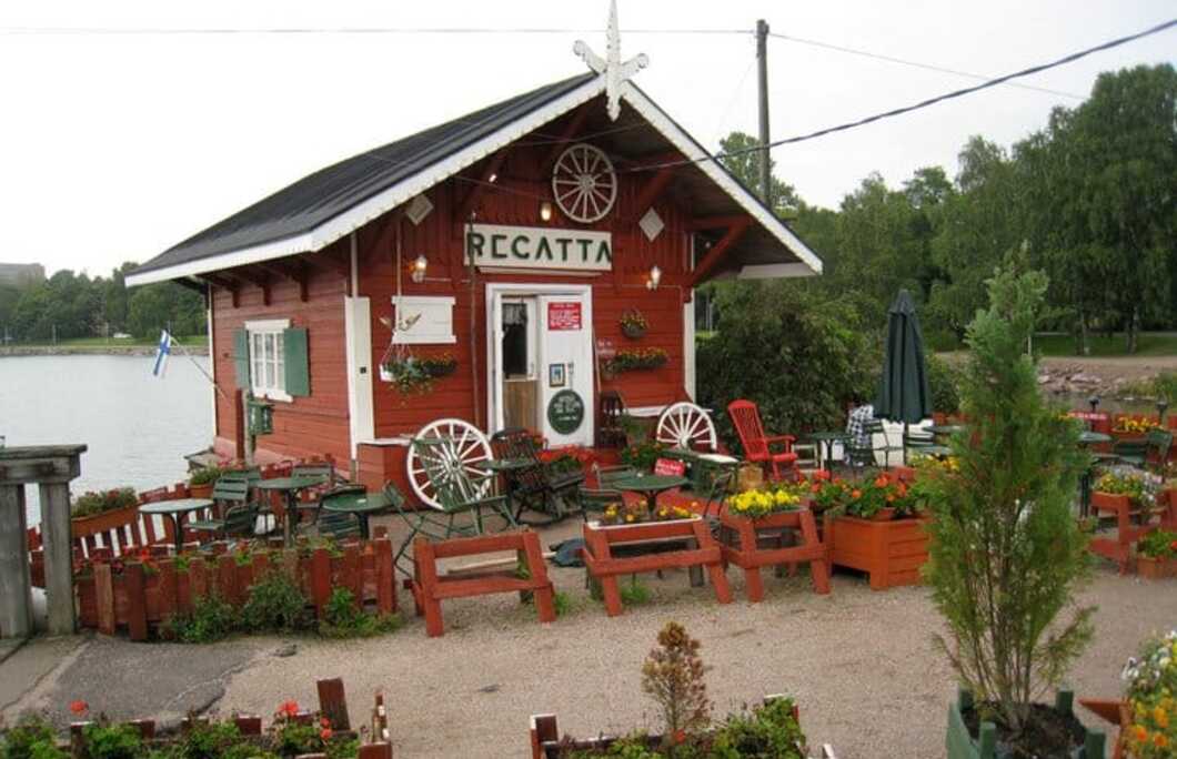 3. Café Regatta