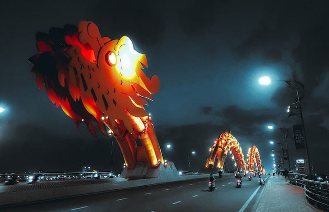 Da Nang has a fire-breathing dragon bridge