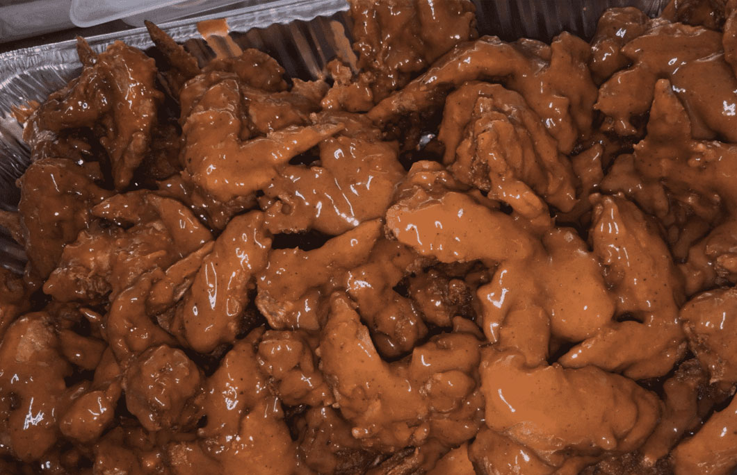 4. Del’s Wings N Things – Garfield Heights