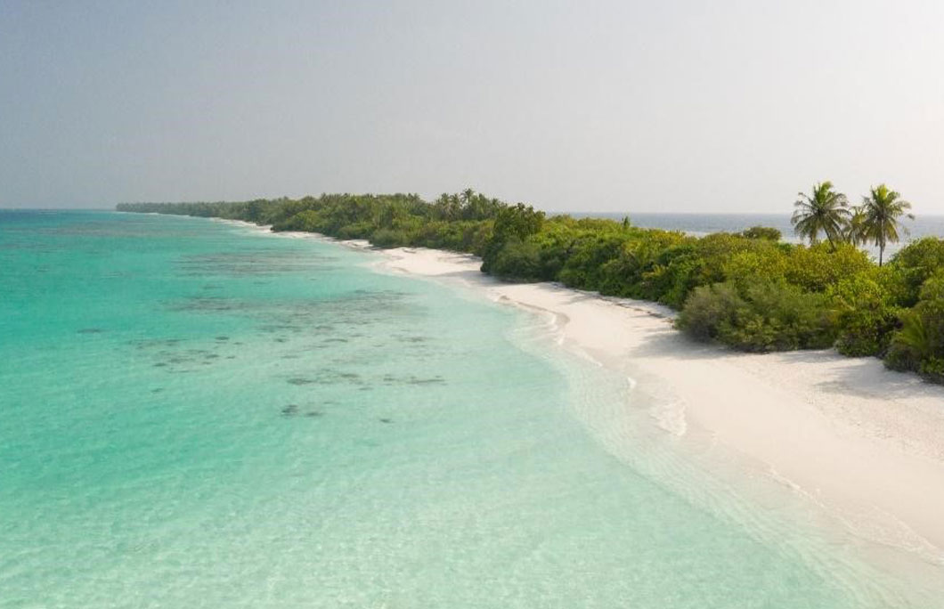 Dhigurah Beach – The Maldives
