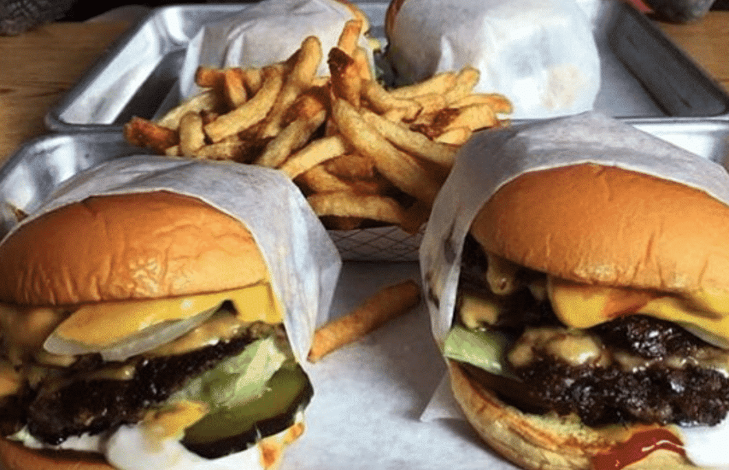 9. Double Cheeseburger – Uniburger, Montreal