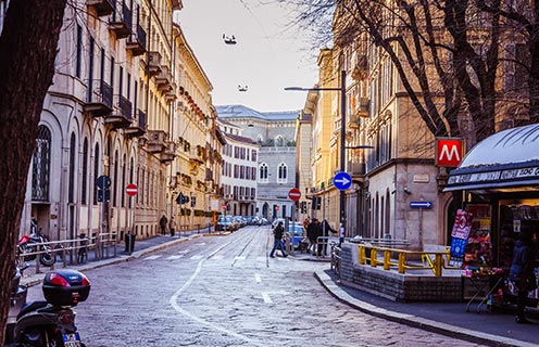 Driving in Italy old road