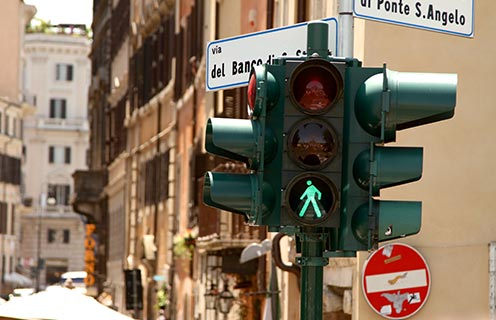 Driving in Italy traffic lights