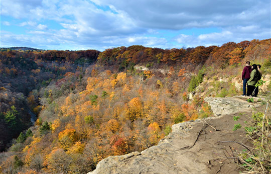 Dundas Peak