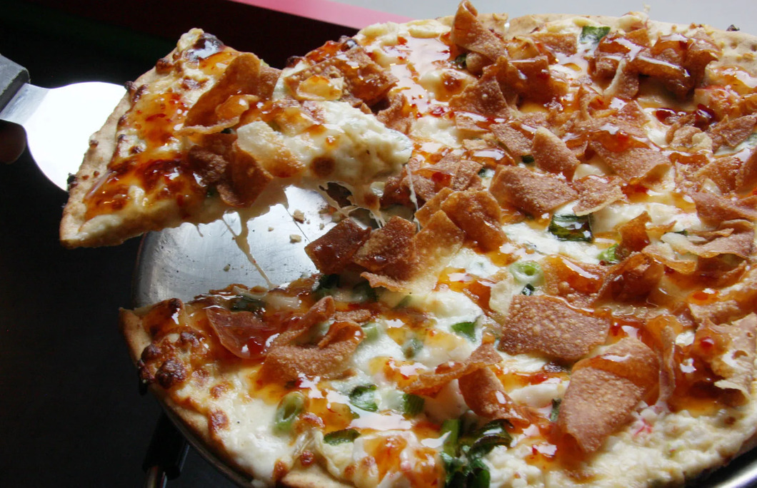 1. Fong’s Pizza – Des Moines