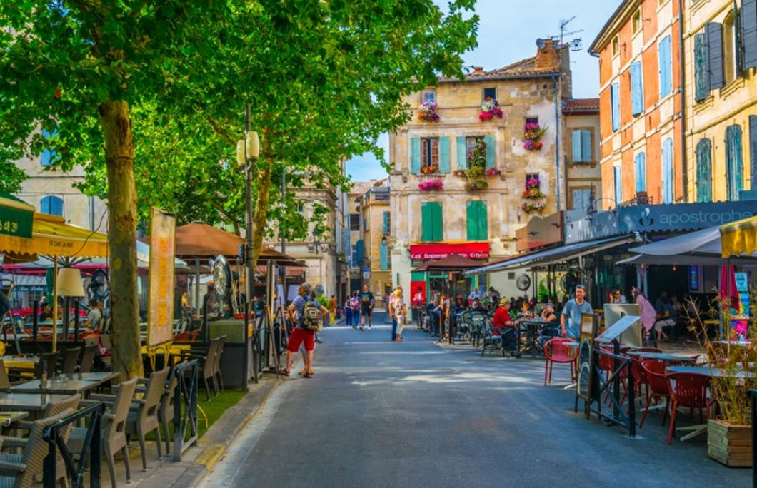 Food and Drink Arles or Avignon 