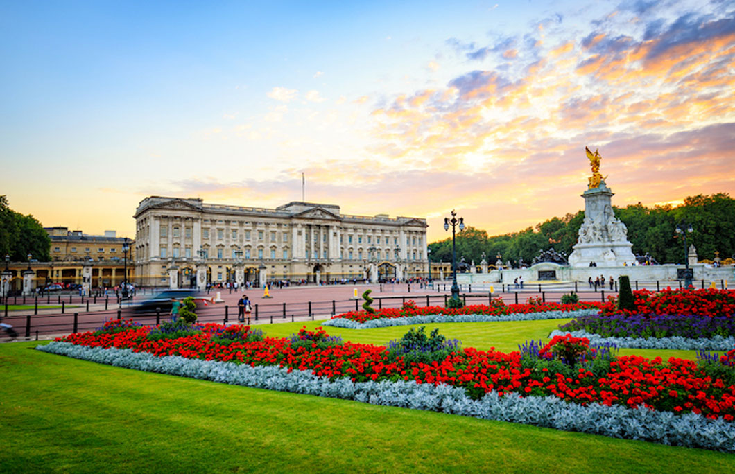 When was Buckingham Palace built?