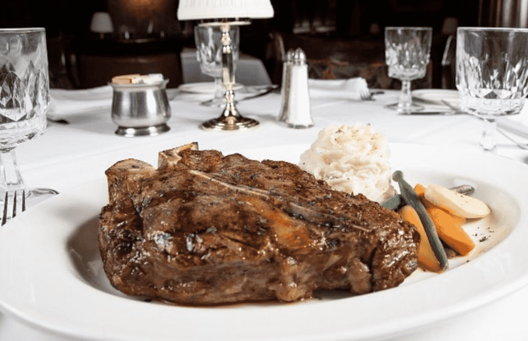 11. Hy’s Steak House – Honolulu, Hawaii