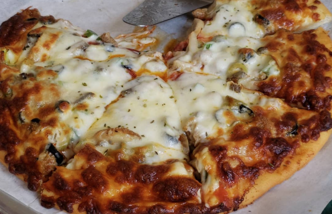2. Joes Pizza – Woodville