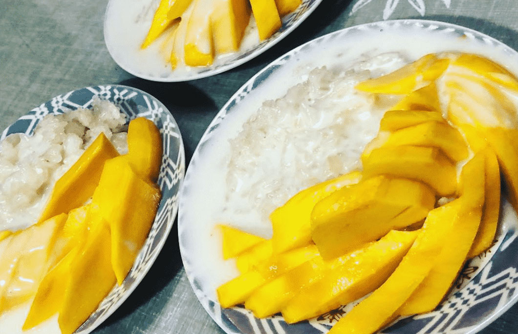 12. Khao Niew Mamuang – Mango With Sticky Rice