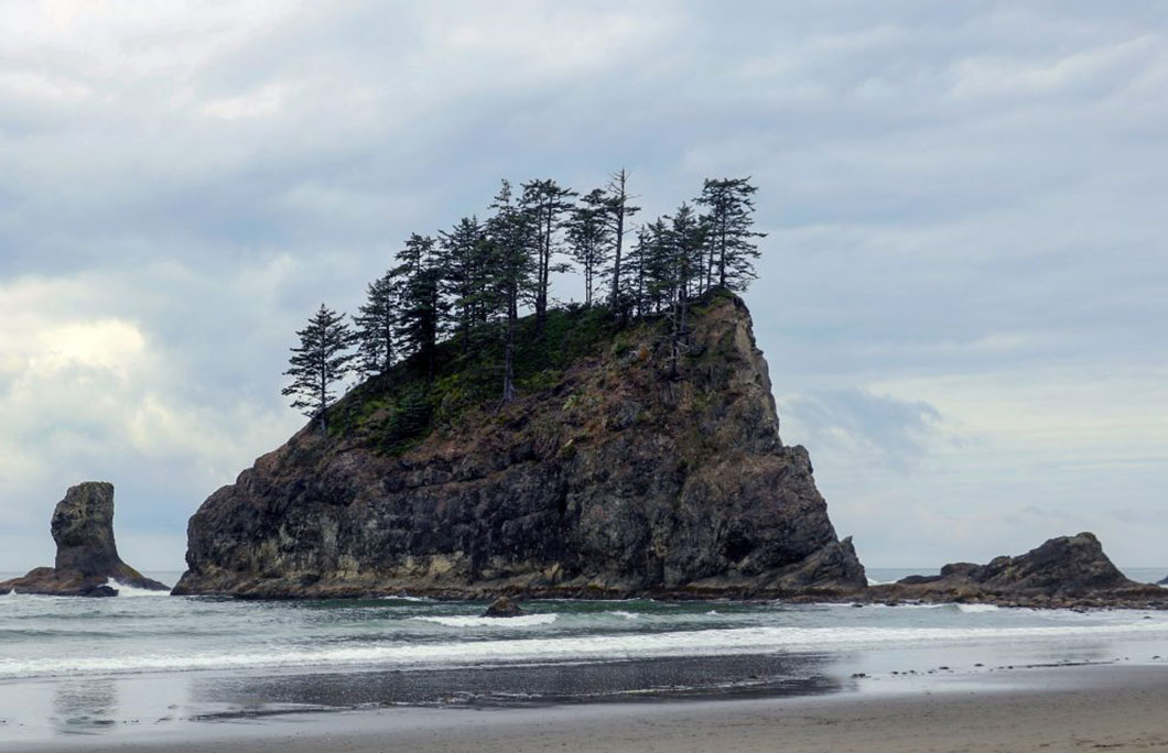 10. Long Beach, Washington