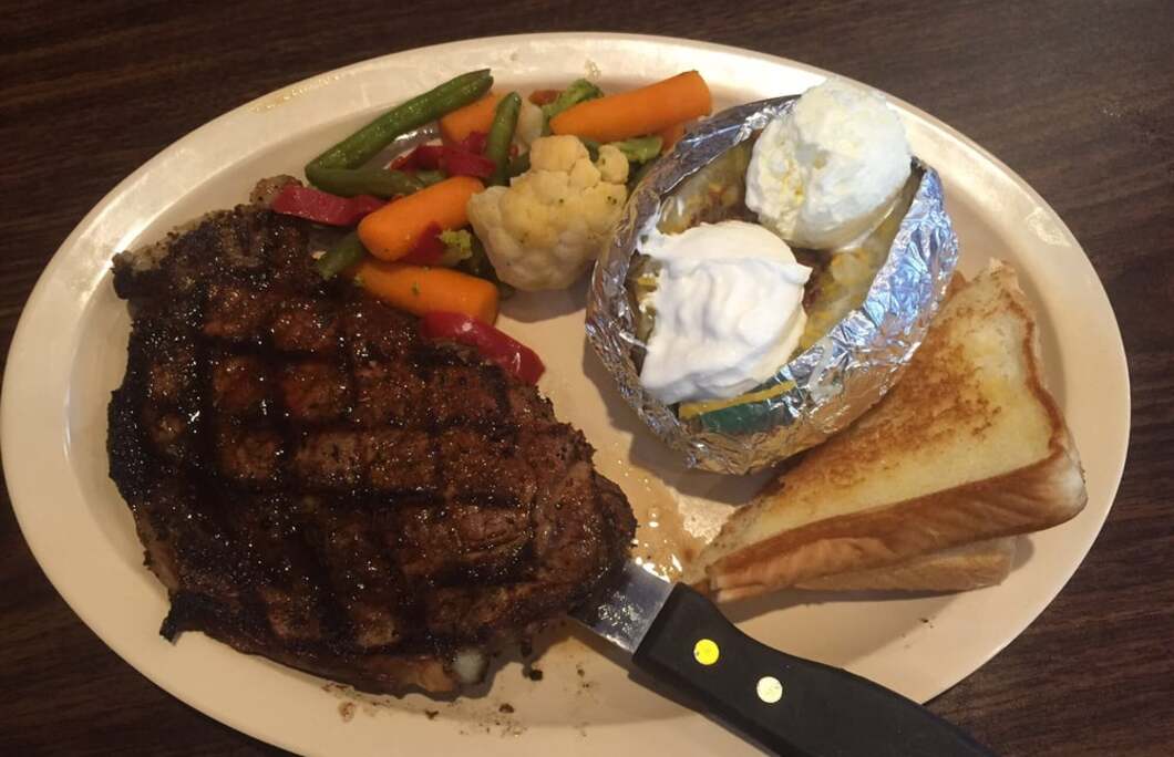 7 of the Best Steakhouses in Kansas