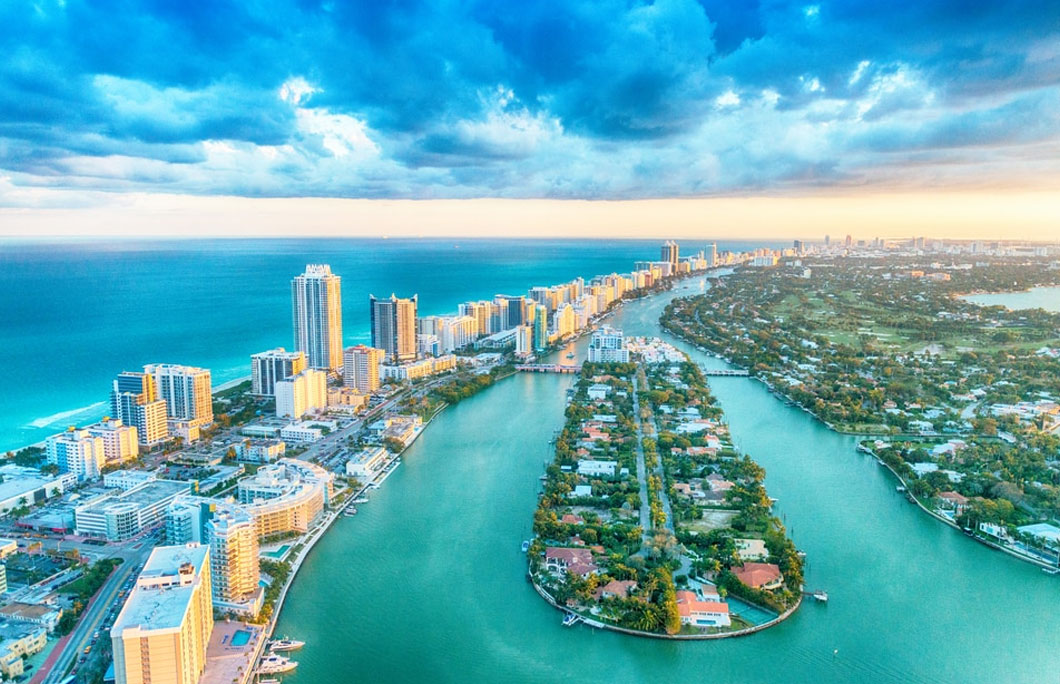 Miami: Colourful and Glamorous