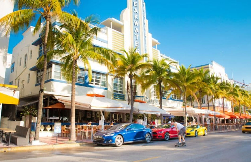  Miami, US with 8.075 million tourists per year