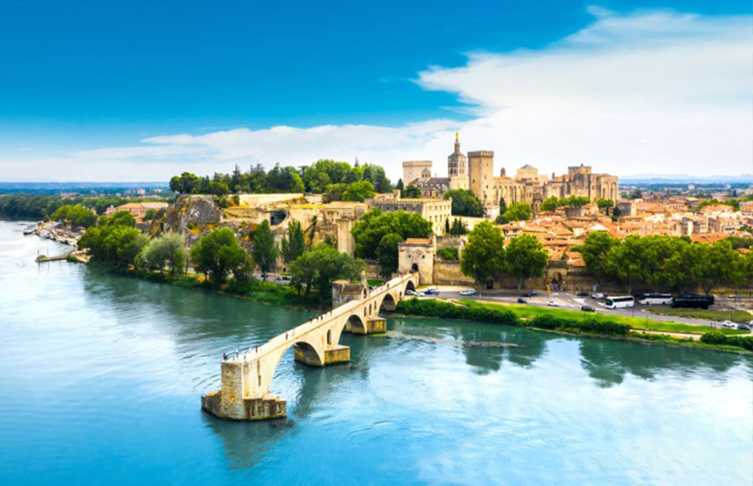Overview – is Avignon or Aix-en-Provence better?