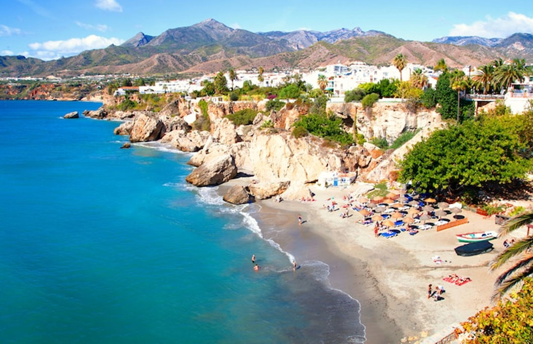 Overview – is Nerja or Estepona better