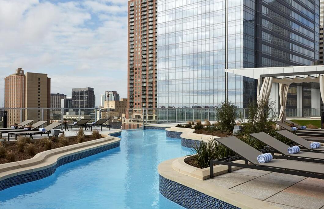 5. Parkview Terrace at Marriott Marquis Houston 