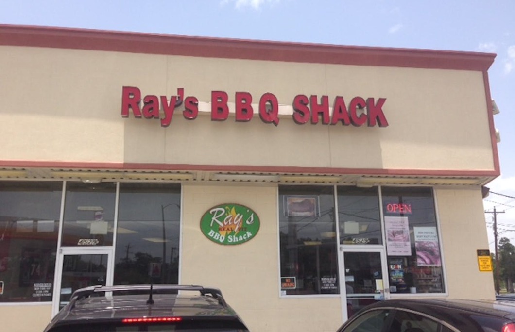 2. Ray’s BBQ Shack – Houston