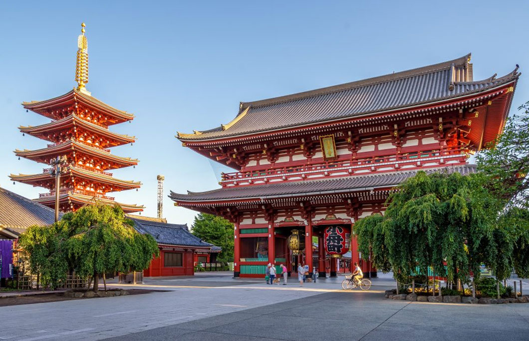 7 of the Most Famous Monuments In Japan