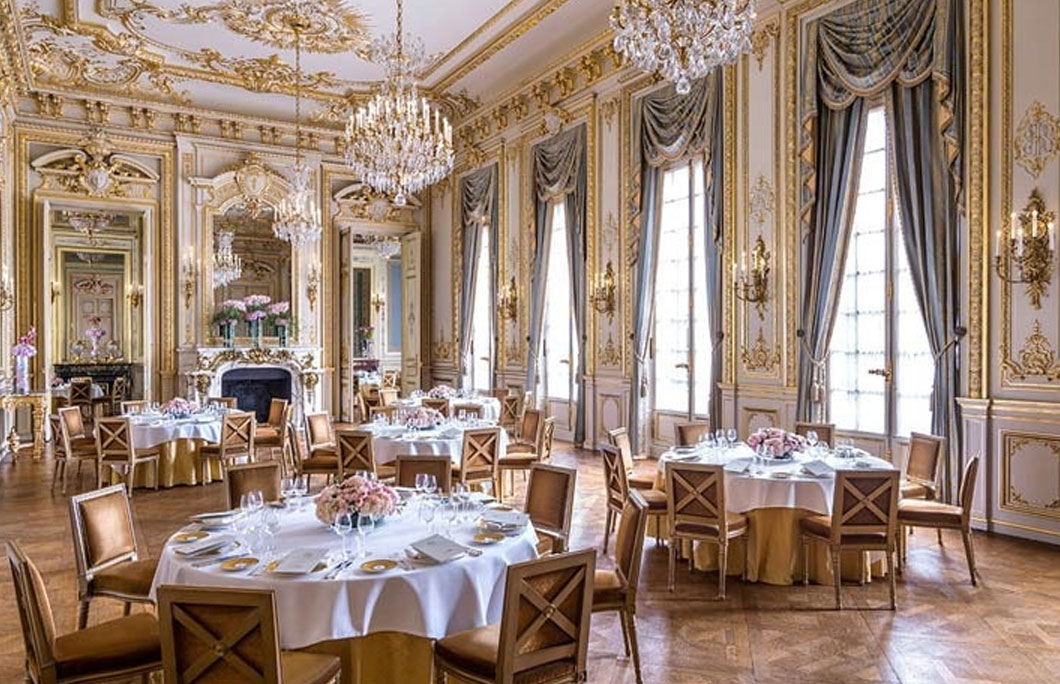  Shangri-La Hotel – Paris, France