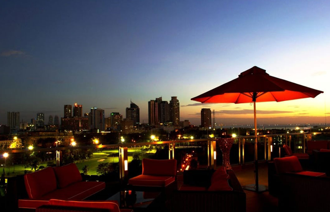  Sky Deck View Bar at The Bayleaf – Manila, Philippines