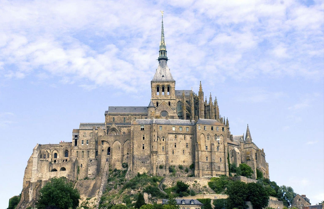 Visiting Mont St Michel - hidden gem of France! 