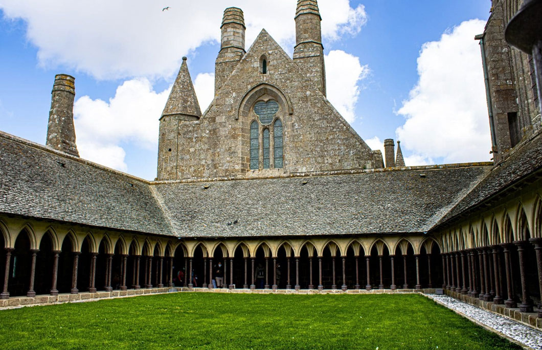 Easing lockdown: Mont-Saint-Michel re-opens to visitors