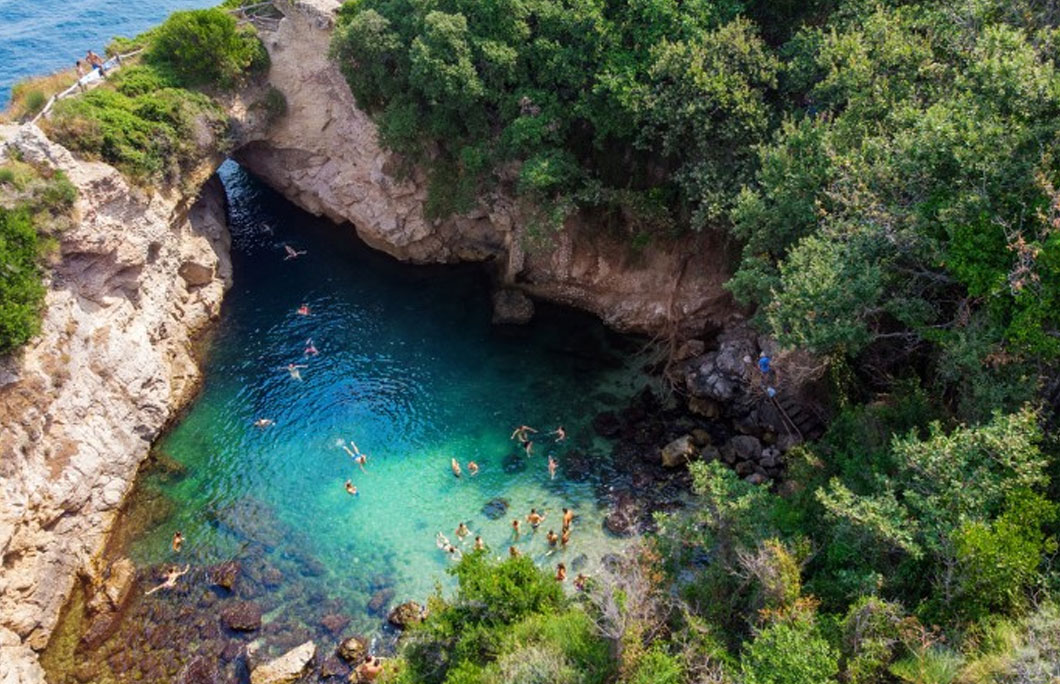 Beaches Sorrento Or Salerno 