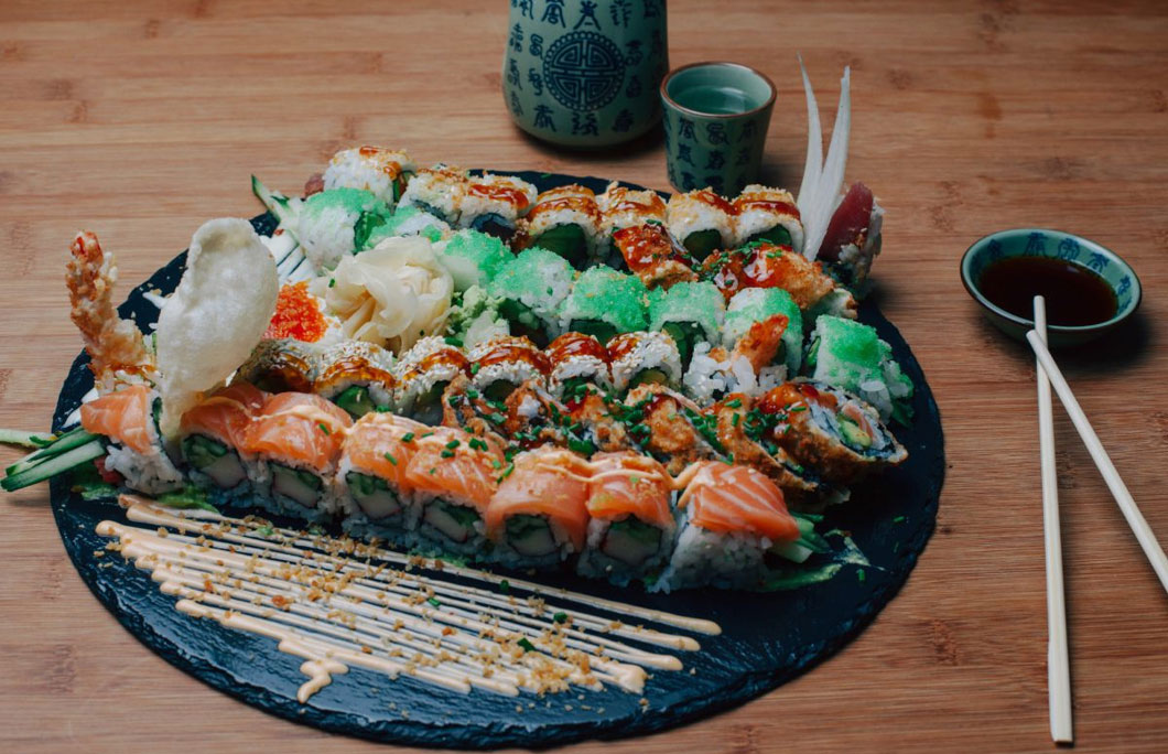 20 Best Sushi Rolls, Ranked