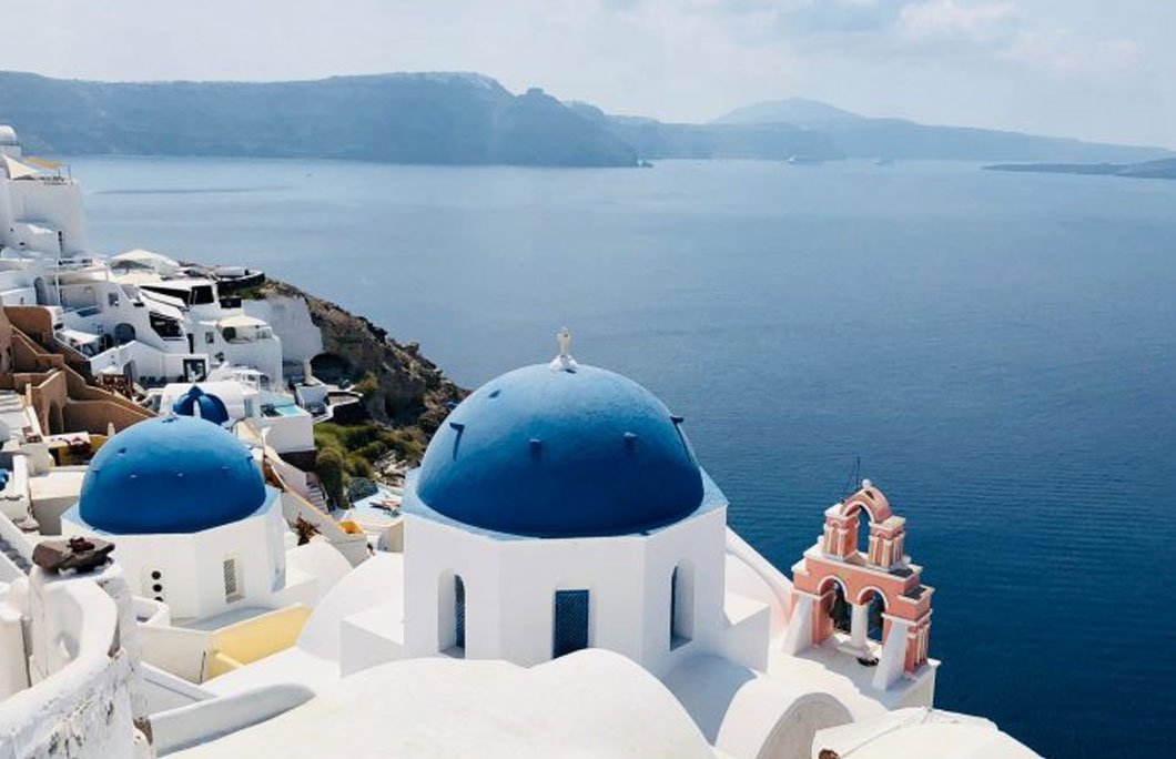 The most popular blue-domed churches are in Oia