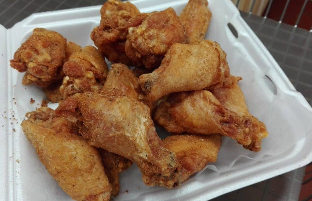22. This Is Wings & Seafood – Pikesville