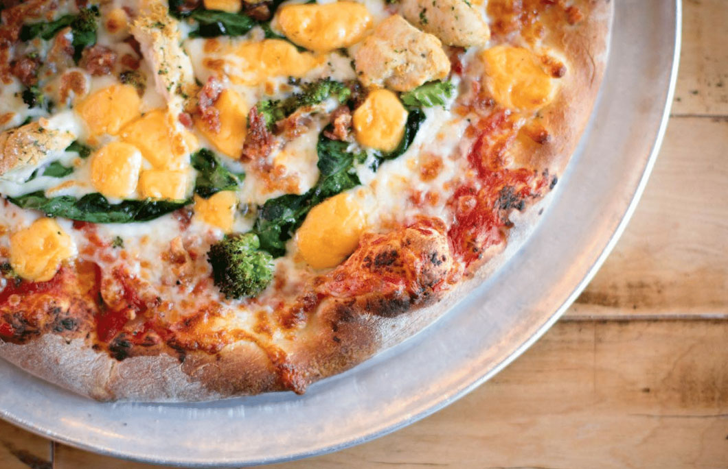 The 25 Best Pizzas In Wisconsin Enjoy Travel